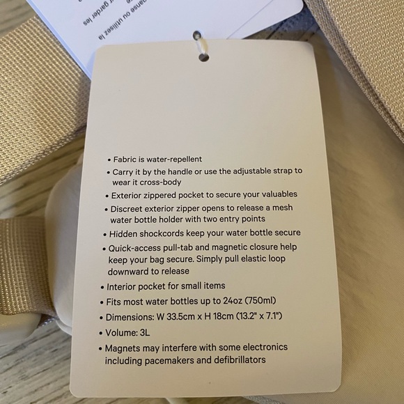 Lululemon Curved Crossbody Bag - Picture 6 of 6